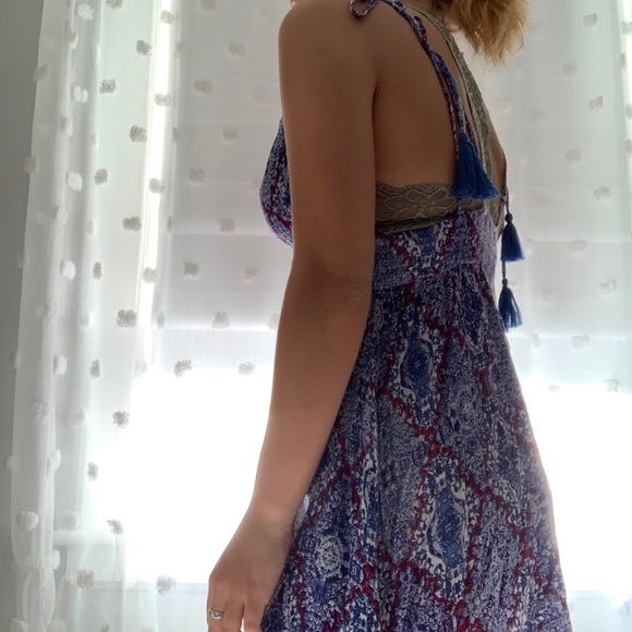 Lulus dress - Picture 2 of 2